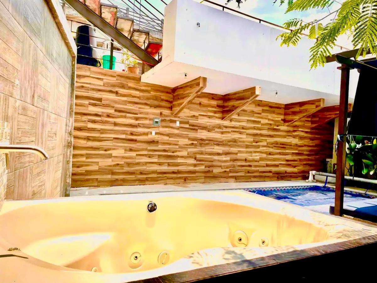 Apartament Loft Arte Y Diseno, Terraza, Asador, 3 Pantallas "Cuernavaca Somos El Unico Airbn Que Te Ofrece 2 Exclusivos Jacuzzis Profesionales Con Agua Caliente Y Sistema De Hidromasaje, Tipo Spa" Fraccionamiento Vigilancia 24 Horas Zewnętrze zdjęcie