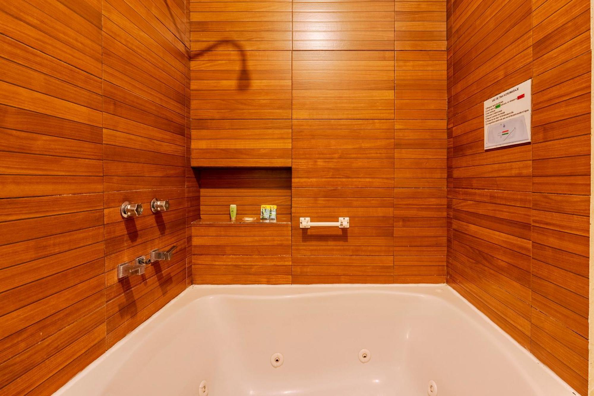 Loft Arte Y Diseno Alberca Climatizada, Amenidades Y Lujo, Terraza Privada Con Asador De Carbon, Cuernavaca Somos Los Unicos Que Te Ofrecemos Para Tu Uso Personal Y Exclusivo 2 Jacuzzis Con Agua Caliente Y Sistema De Hidromasaje Tipo Spa Zewnętrze zdjęcie