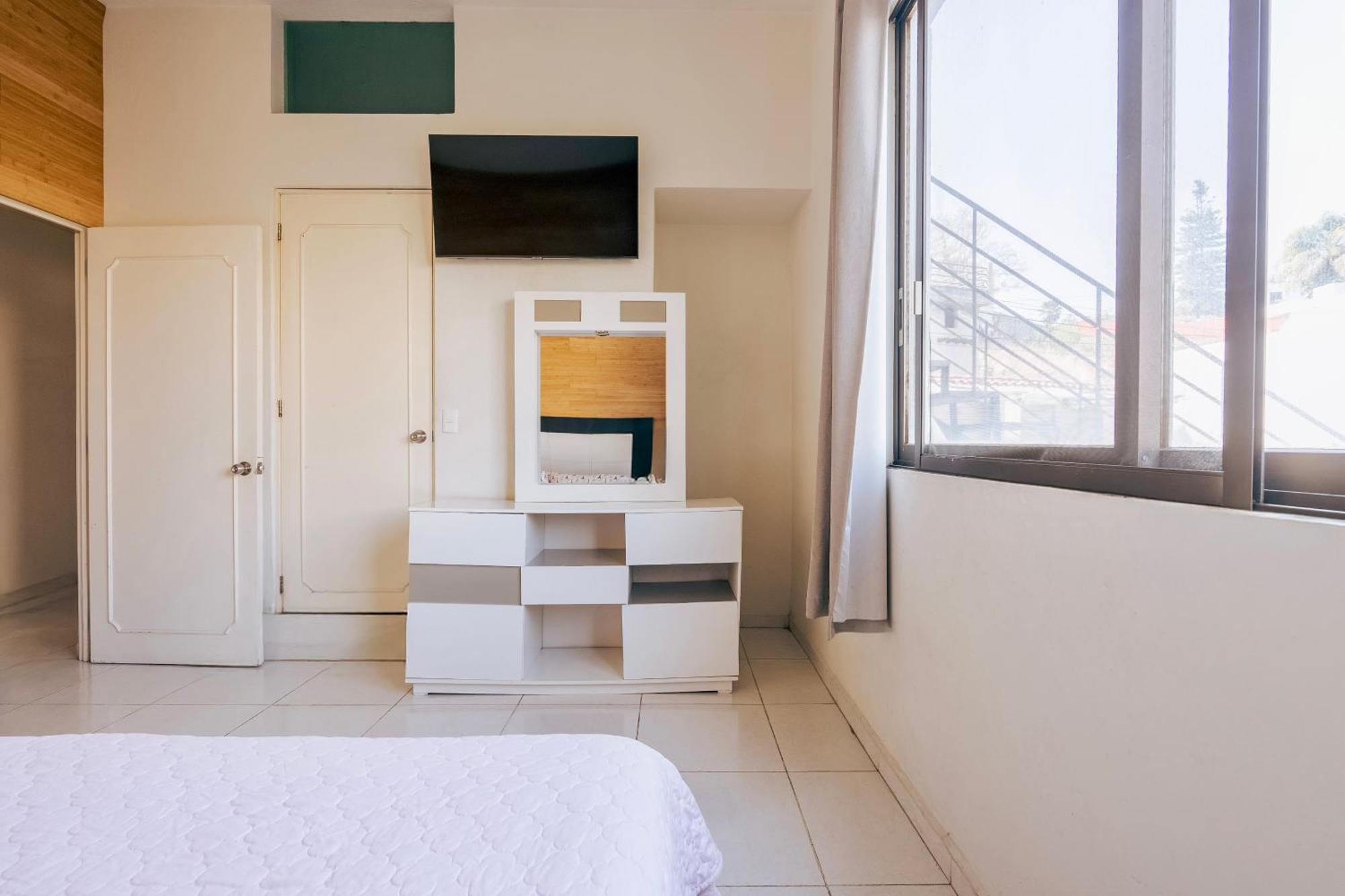 Loft Arte Y Diseno Alberca Climatizada, Amenidades Y Lujo, Terraza Privada Con Asador De Carbon, Cuernavaca Somos Los Unicos Que Te Ofrecemos Para Tu Uso Personal Y Exclusivo 2 Jacuzzis Con Agua Caliente Y Sistema De Hidromasaje Tipo Spa Zewnętrze zdjęcie