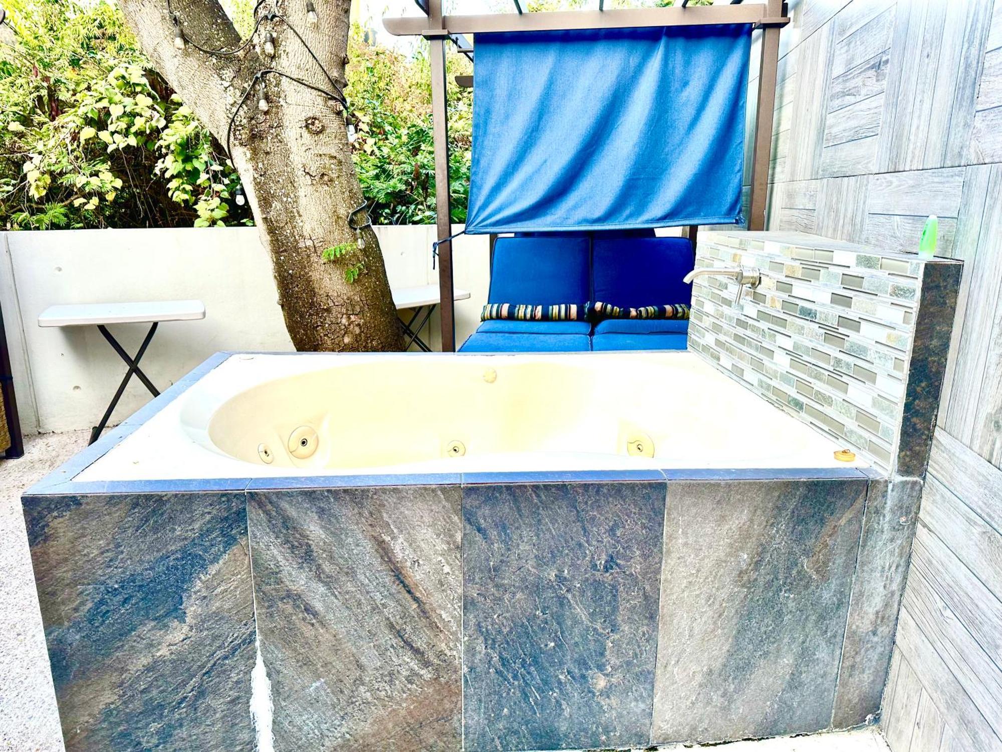 Loft Arte Y Diseno Alberca Climatizada, Amenidades Y Lujo, Terraza Privada Con Asador De Carbon, Cuernavaca Somos Los Unicos Que Te Ofrecemos Para Tu Uso Personal Y Exclusivo 2 Jacuzzis Con Agua Caliente Y Sistema De Hidromasaje Tipo Spa Zewnętrze zdjęcie